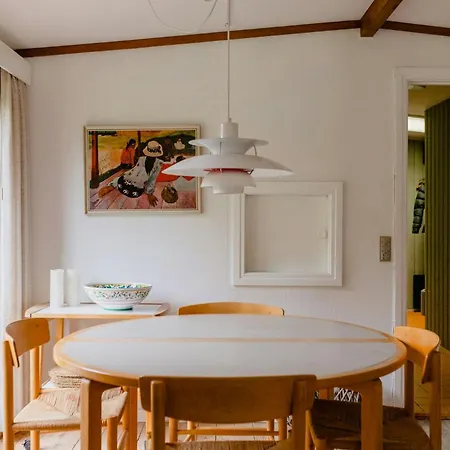 別荘 A Amidst Trees *